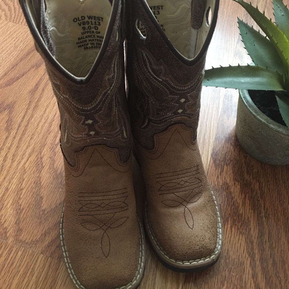 Old west toddler cowboy boots size 9